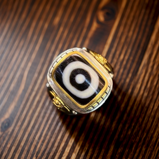 Tibetan Traditional Dzi Bead Ring