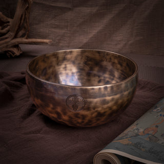 Handmade Tibetan Full Moon Sound Therapy Singing Bowl (7.9", Heart Chakra)