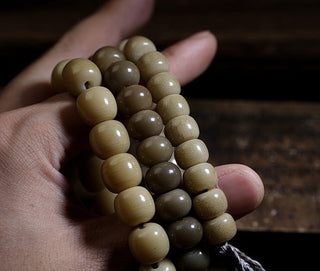 Spiritual Path Jade Bodhi Wrist Mala