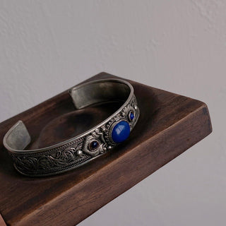 Tibetan Traditional Sliver Bracelet with Lapis Lazuli