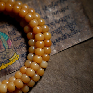 Self-Confidence Amber Bodhi Mala