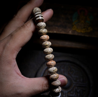 Tibetan Handmade Lotus Seeds Wrist Mala Beads